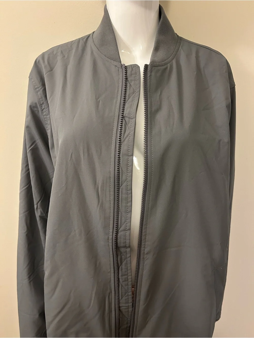 🩶🧥 BANANA REPUBLIC MEN’S FULL ZIP JACKET grey 🧥🩶NWT size Large